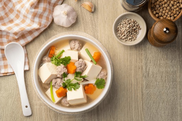 Bean curd with chinese parsley