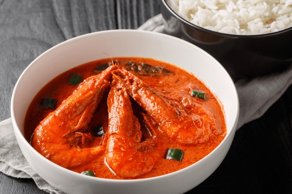 Chingri malai curry