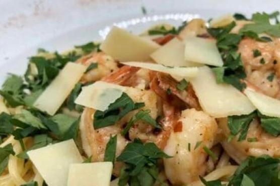 Snappy Shrimp, Spicy Hot Pepper Flakes, and Garlic Breath