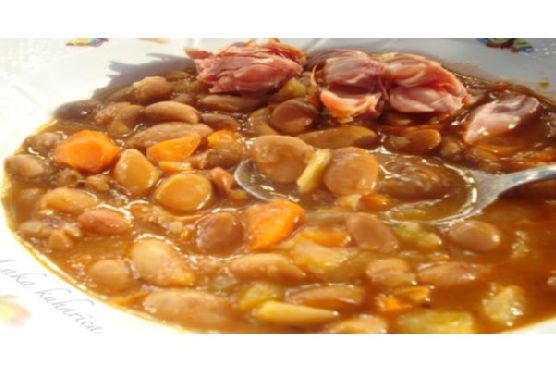 Beans With Smoked Pork Hock