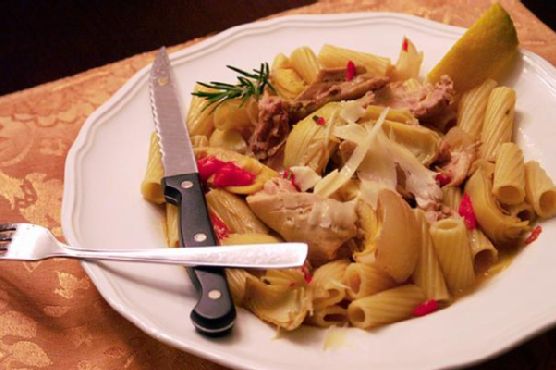 Easy Slow Cooker Artichoke Garlic Chicken